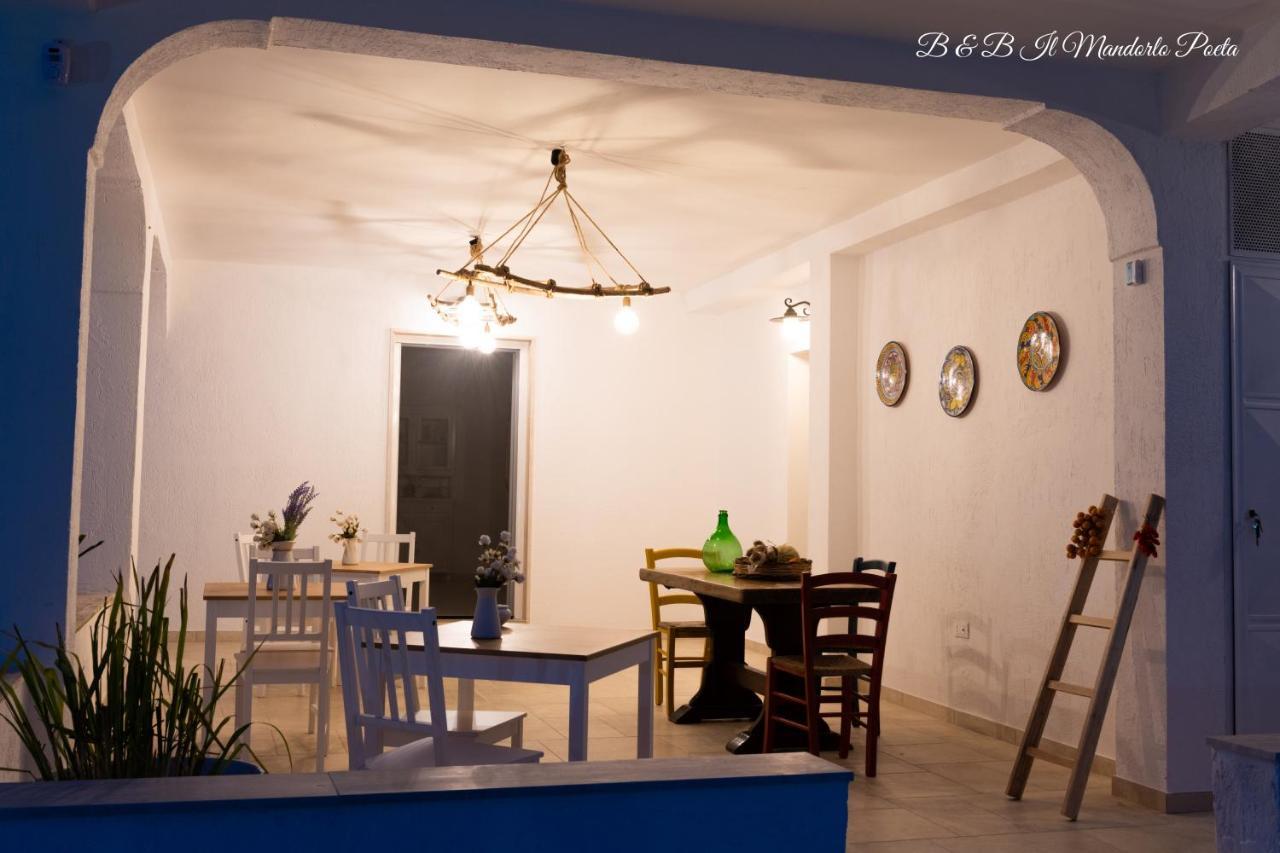 Il Mandorlo Poeta Bed & Breakfast Ostuni Exterior photo