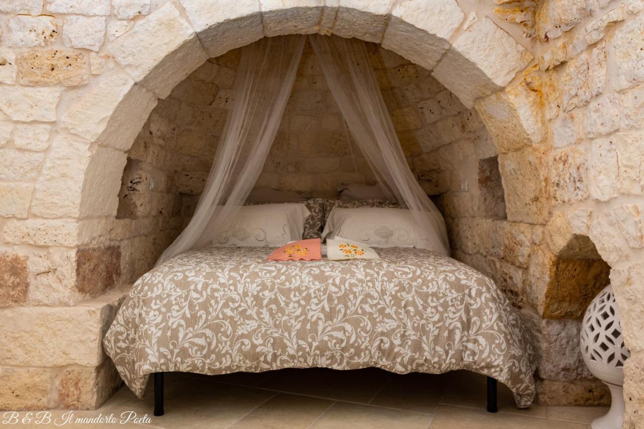 Il Mandorlo Poeta Bed & Breakfast Ostuni Exterior photo