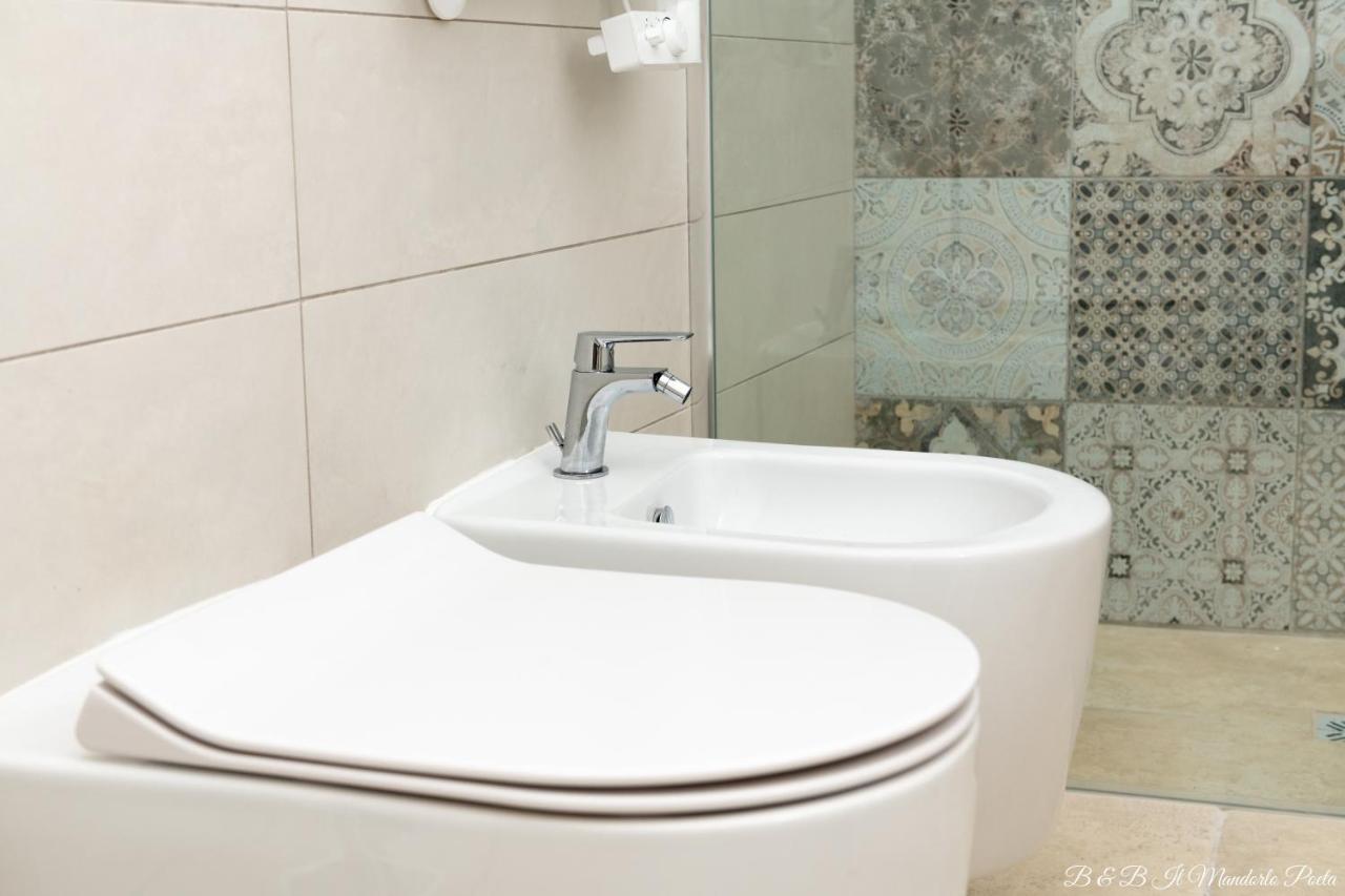 Il Mandorlo Poeta Bed & Breakfast Ostuni Exterior photo