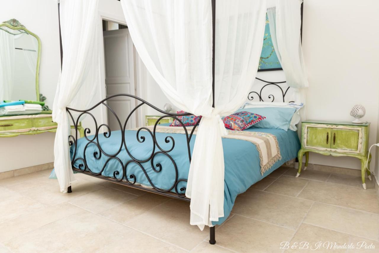 Il Mandorlo Poeta Bed & Breakfast Ostuni Exterior photo
